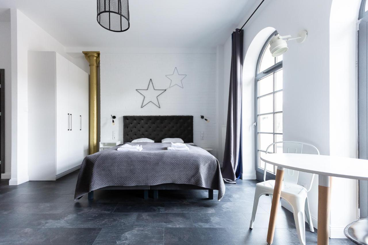 One Night Lofty Fabryczna Apartment Zielona Gora  Exterior photo
